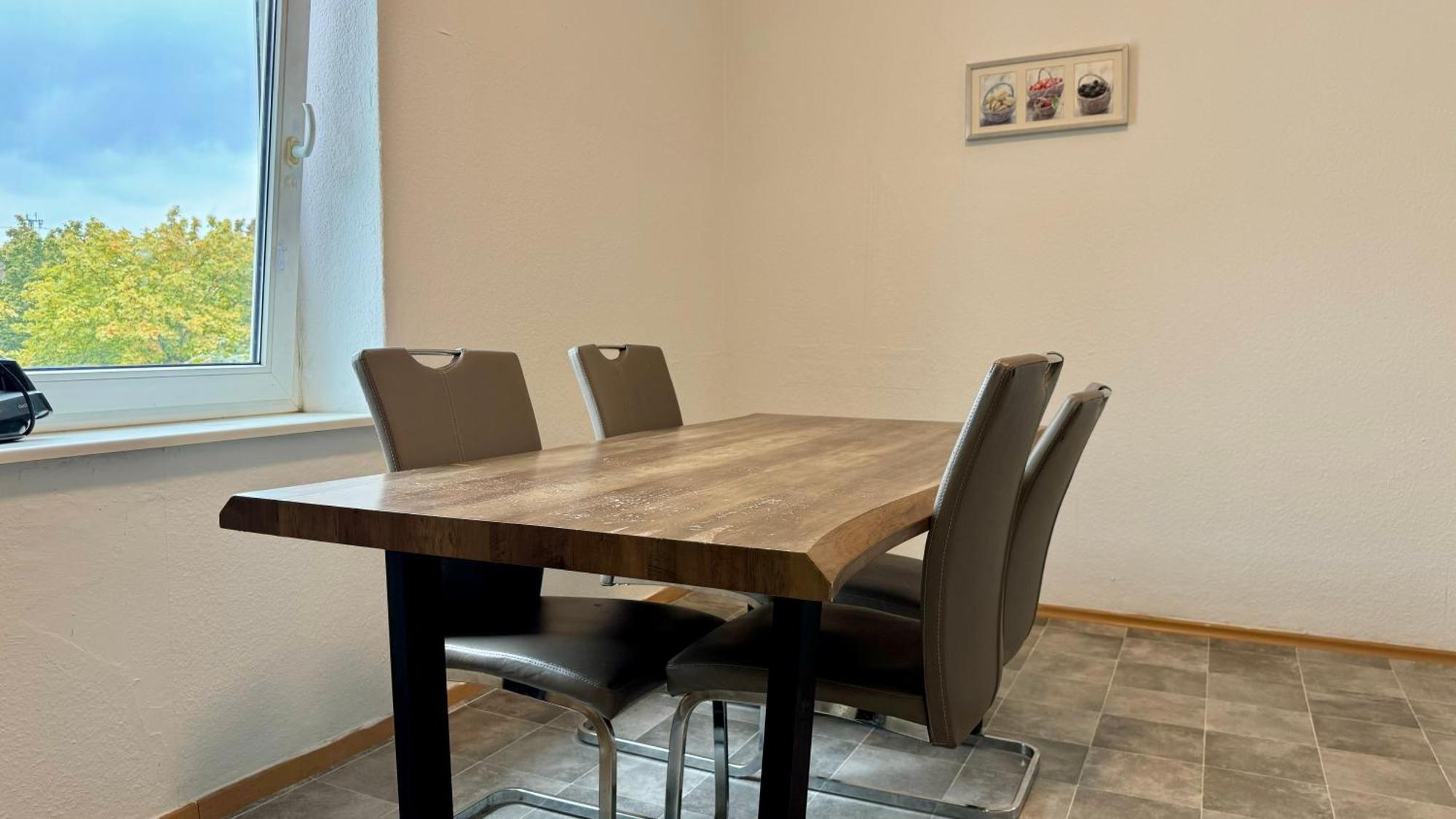 Apartments Im Herzen Von Neumuenster Innenstadt & Hbf Fusslaeufig, Mit Privatparkplatz Kültér fotó