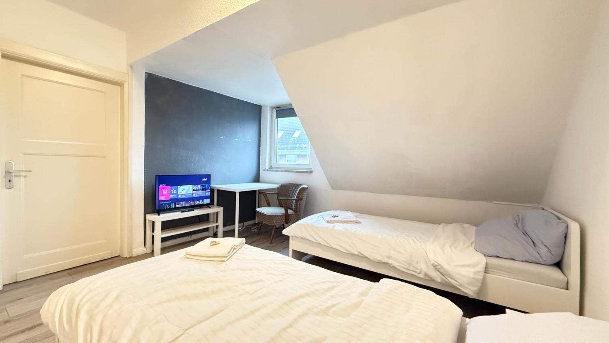 Apartments Im Herzen Von Neumuenster Innenstadt & Hbf Fusslaeufig, Mit Privatparkplatz Kültér fotó