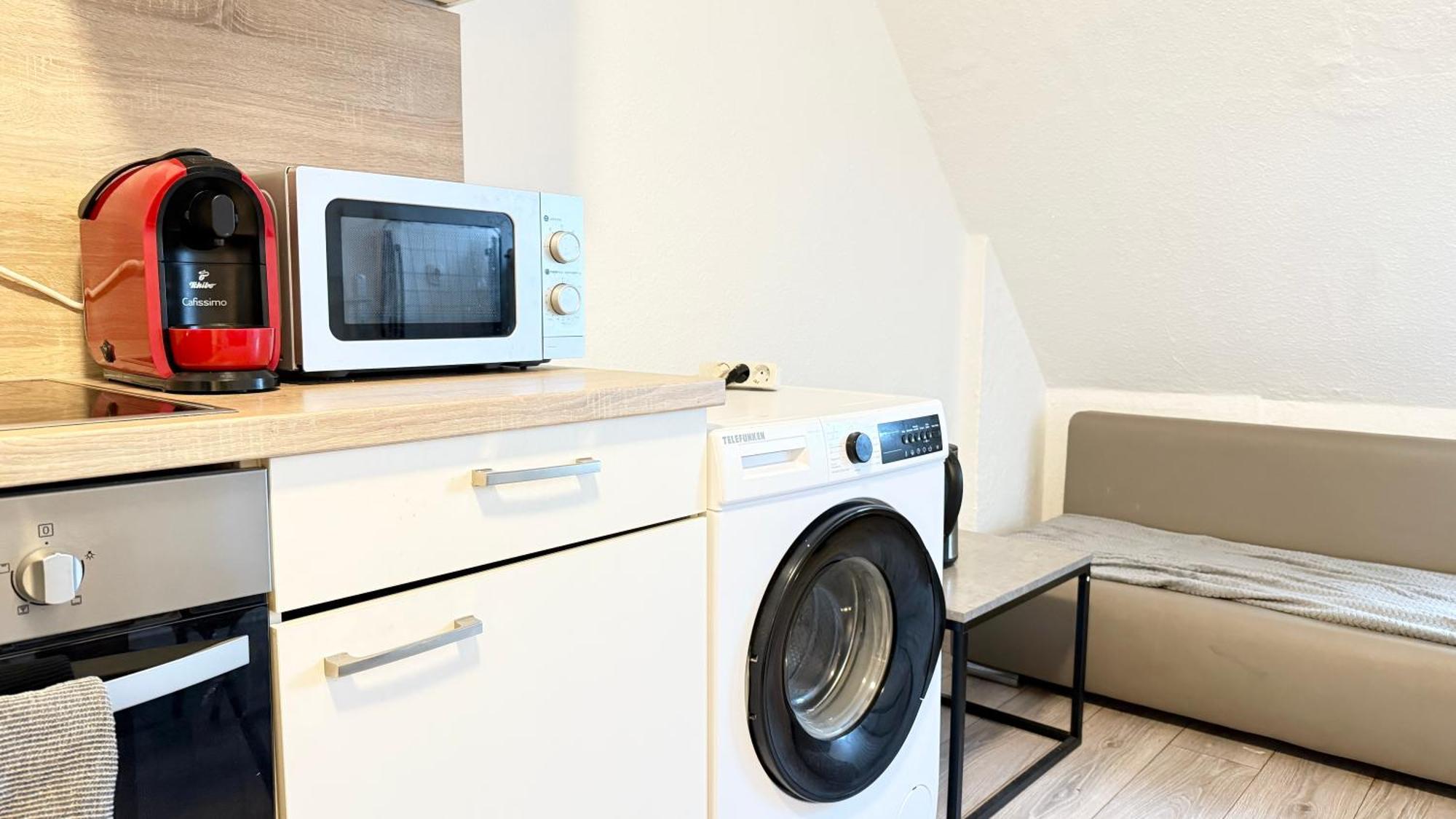 Apartments Im Herzen Von Neumuenster Innenstadt & Hbf Fusslaeufig, Mit Privatparkplatz Kültér fotó