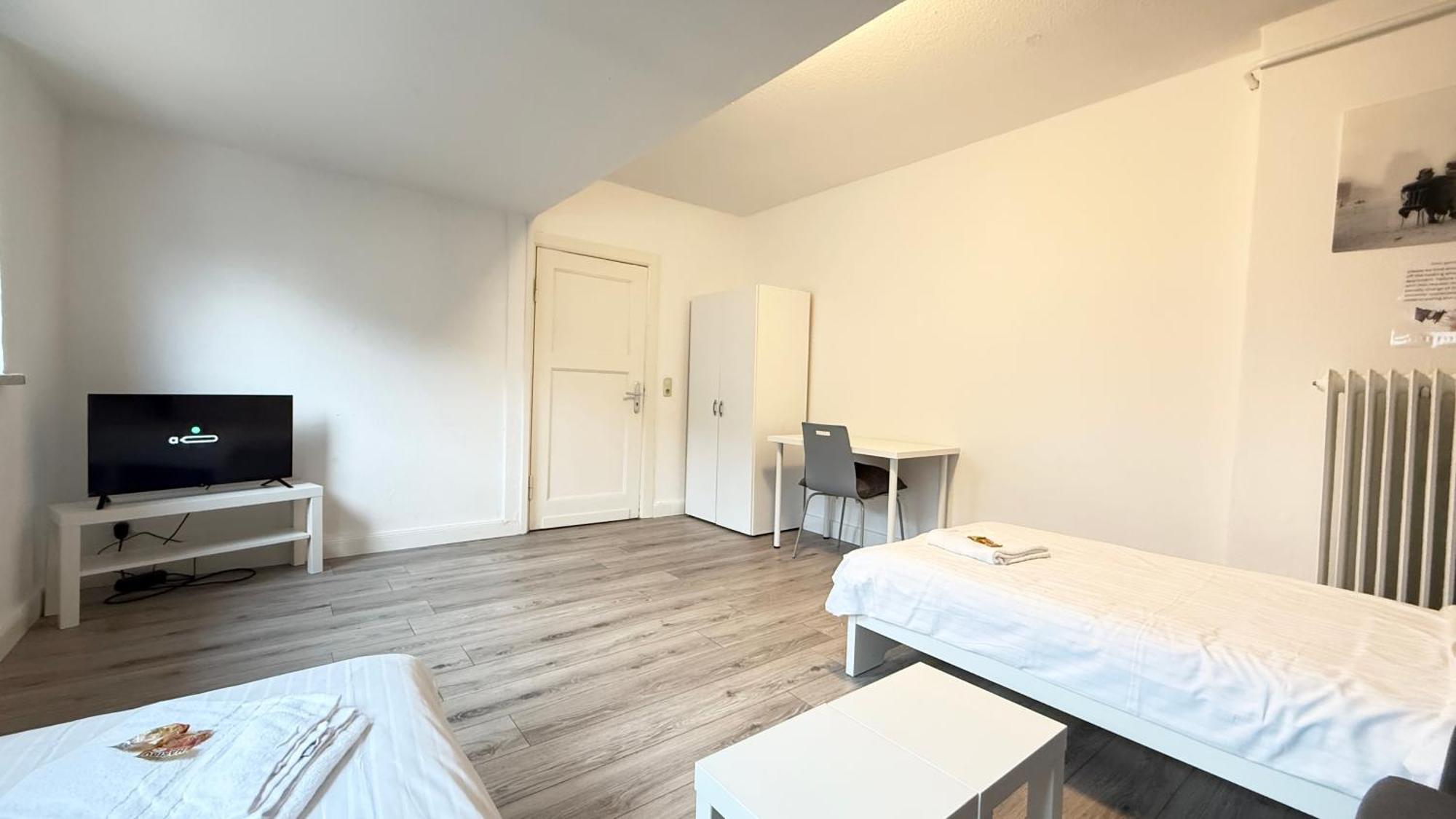 Apartments Im Herzen Von Neumuenster Innenstadt & Hbf Fusslaeufig, Mit Privatparkplatz Kültér fotó