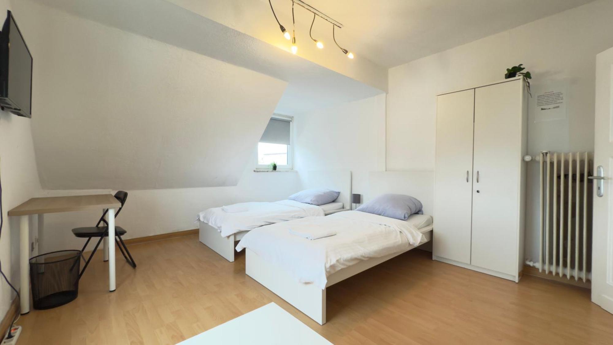 Apartments Im Herzen Von Neumuenster Innenstadt & Hbf Fusslaeufig, Mit Privatparkplatz Kültér fotó